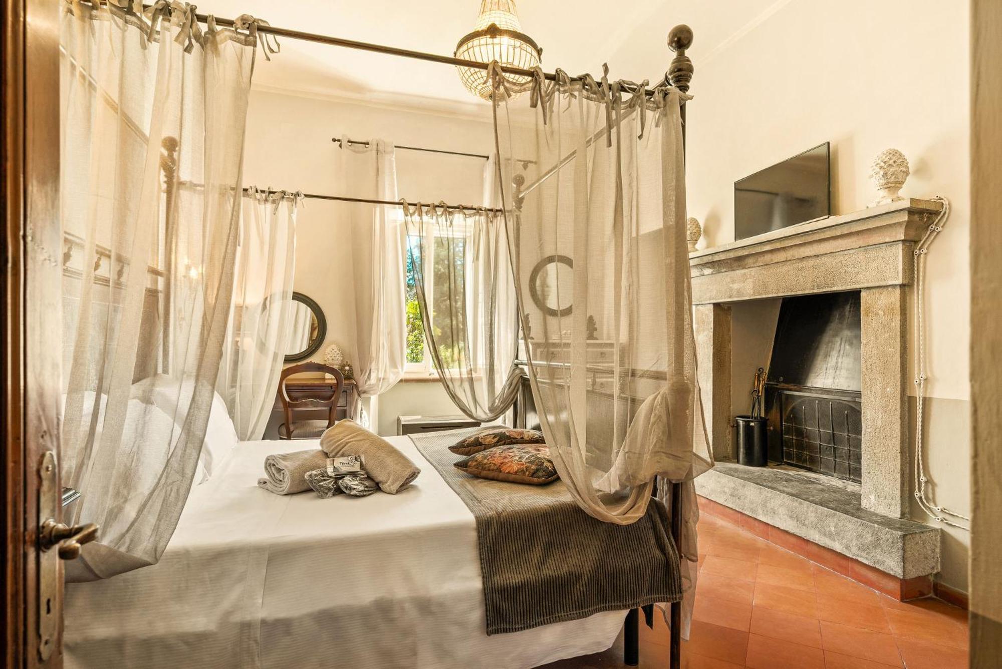 I Capricci Di Merion - Resort & Spa Туоро-суль-Тразімено Екстер'єр фото