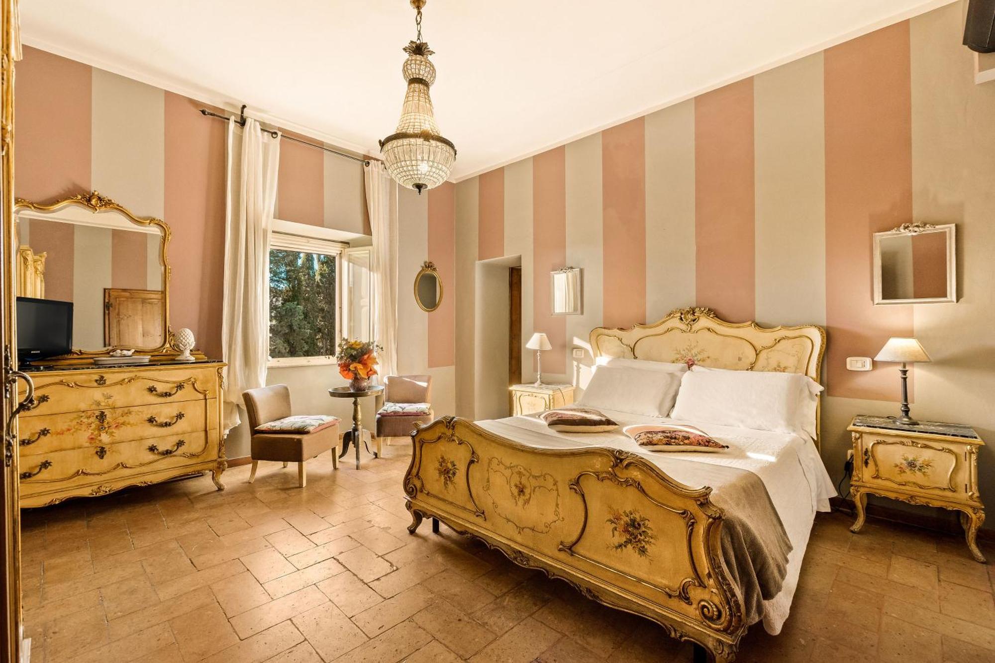 I Capricci Di Merion - Resort & Spa Туоро-суль-Тразімено Екстер'єр фото