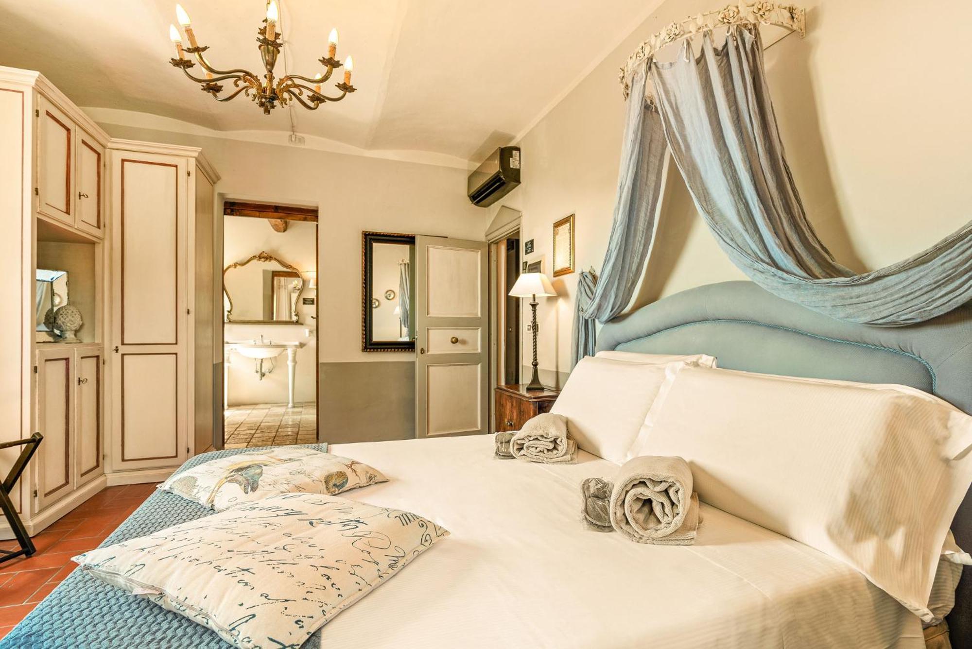 I Capricci Di Merion - Resort & Spa Туоро-суль-Тразімено Номер фото